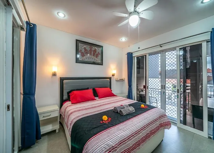 - 3 Bedroom Private Pool On Jl Mataram! Kuta (Bali)