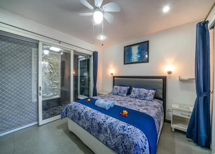 - 3 Bedroom Private Pool On Jl Mataram! Villa