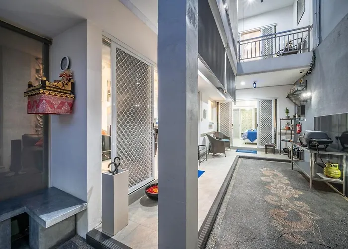 Villa - 3 Bedroom Private Pool On Jl Mataram!
